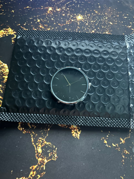 emoto clock 2.0 (black out)